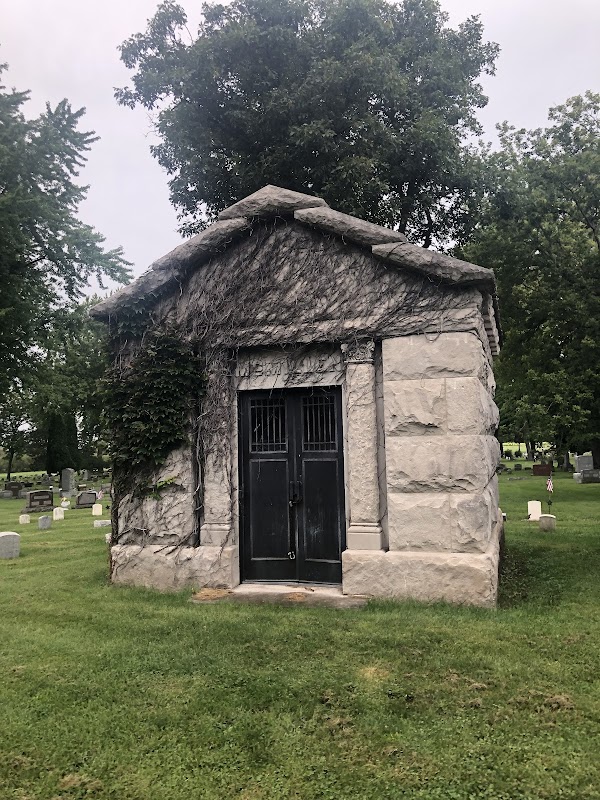 Riverside Cemetery grounds