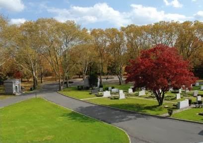Riverside Cemetery grounds