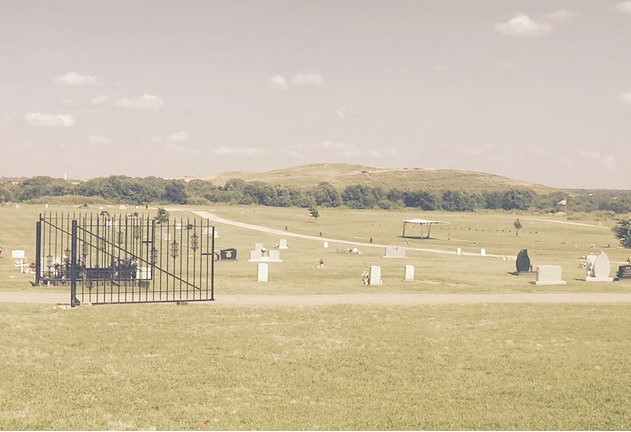 Riverside Gardens Cemetery headstone and grounds