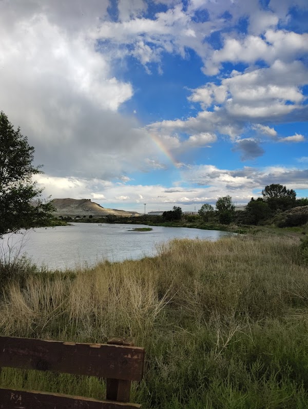Riverside Memorial Park grounds