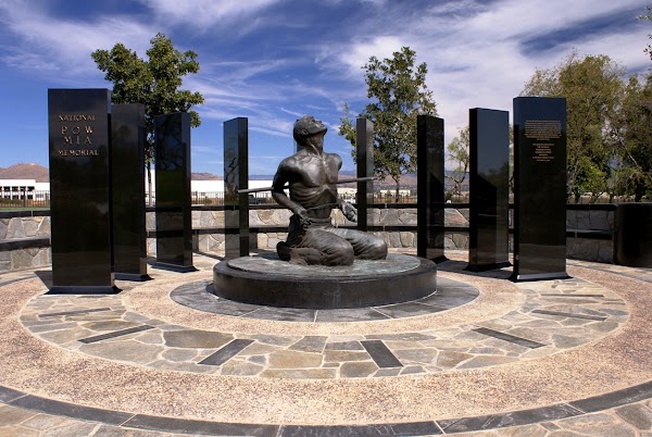 Riverside National Cemetery grounds