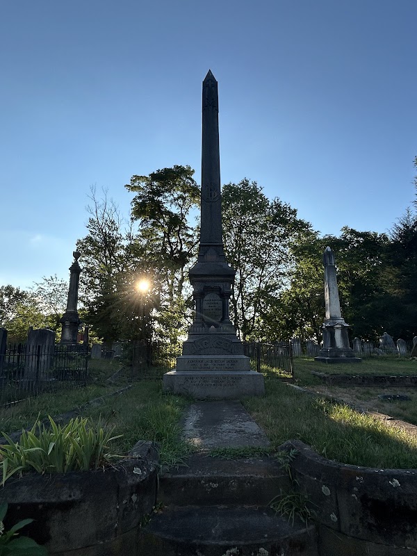 Riverview Cemetery grounds