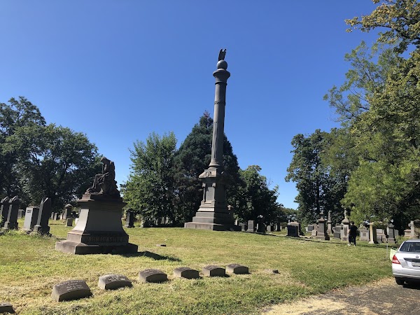 Riverview Cemetery grounds