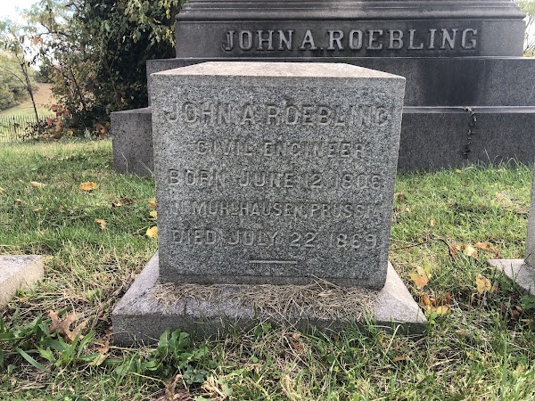Riverview Cemetery grounds