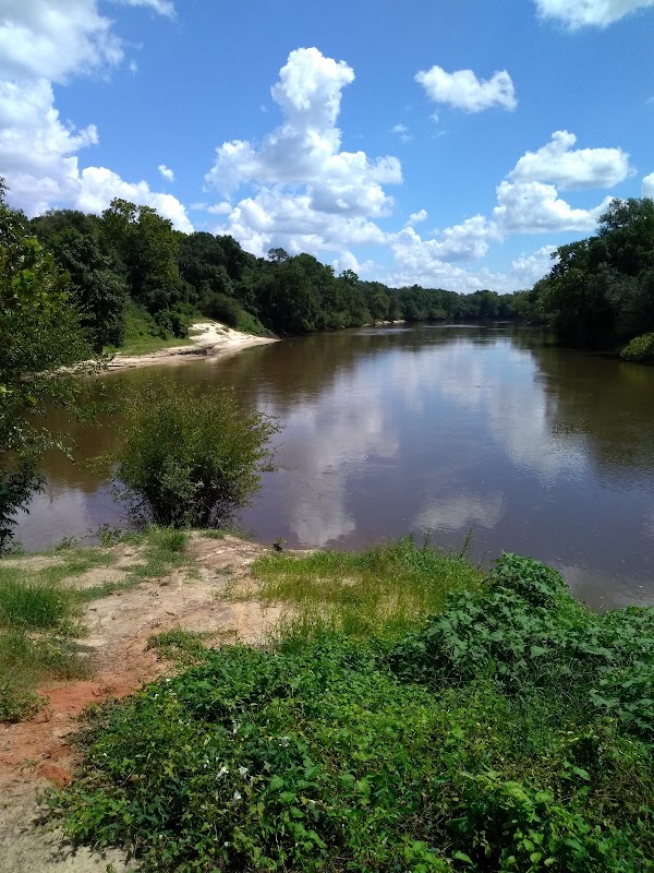 Robert A. Fowler Memorial Park grounds