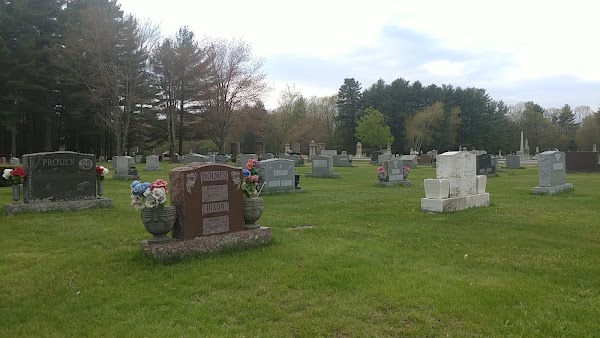 Rochester Cemetery grounds