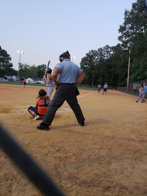 Rogers Memorial Park grounds