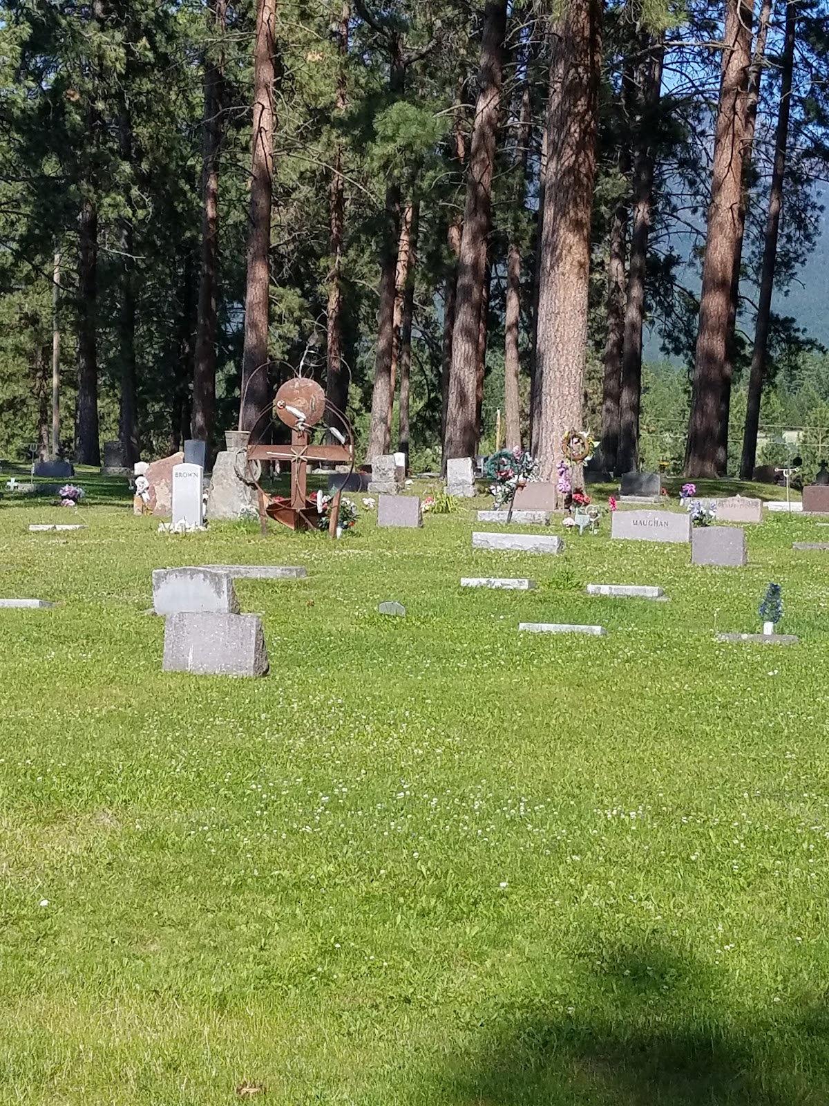 Ronan Cemetery Association cemetery grounds and headstones