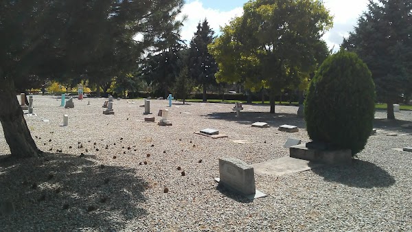 Rosario Cemetery grounds