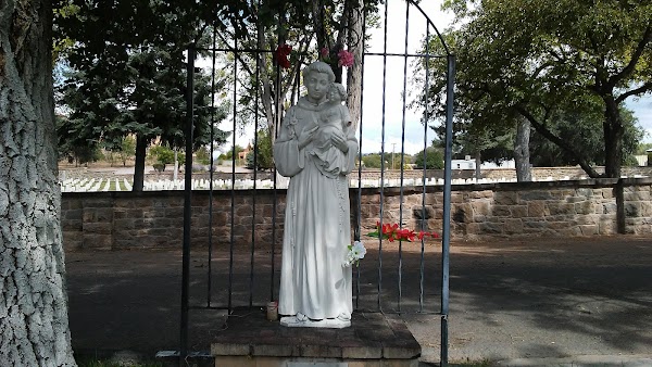 Rosario Cemetery grounds
