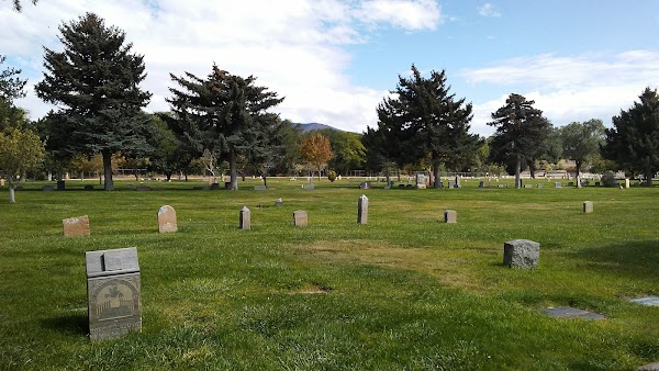 Rosario Cemetery grounds