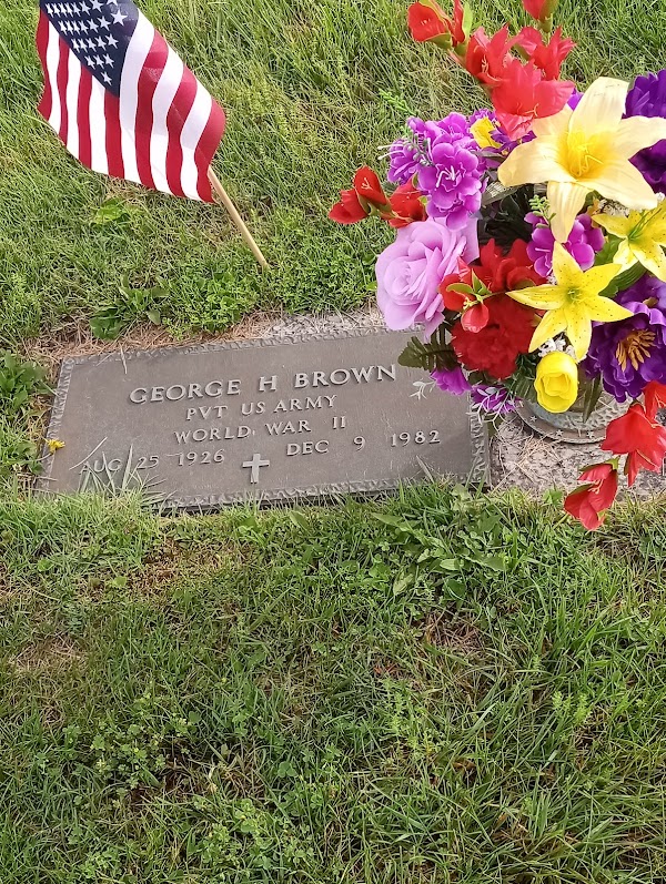 Rose Hill Burial Park grounds