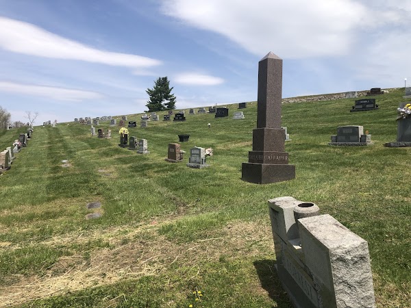 Rose Hill Burial Park grounds