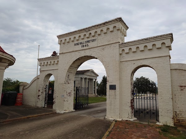 Rose Hill Cemetery 1840 grounds