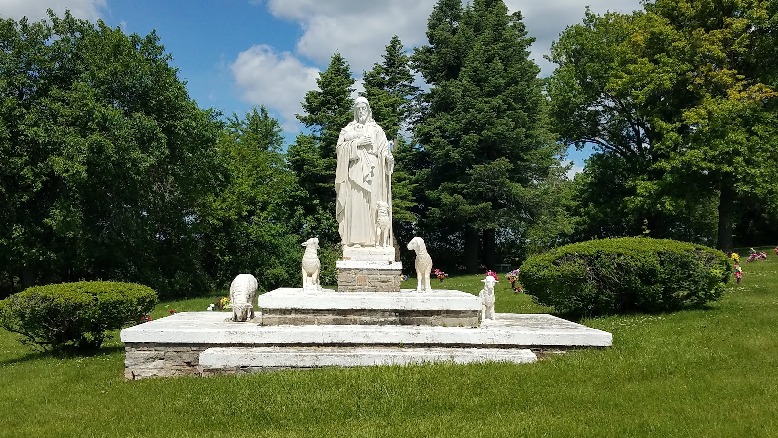 Rose Hill Memorial Gardens