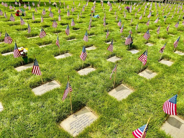Roseburg National Cemetery grounds