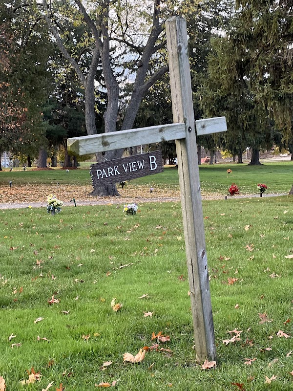 Rosedale Memorial Park Cemetery grounds