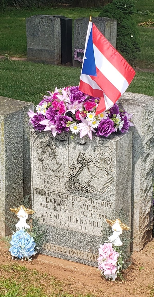 Rosehill Cemetery and Crematory grounds