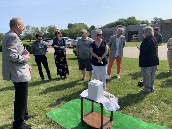 Roselawn Memory Gardens grounds