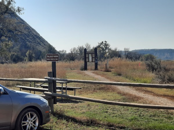 Rough Rider State Park grounds