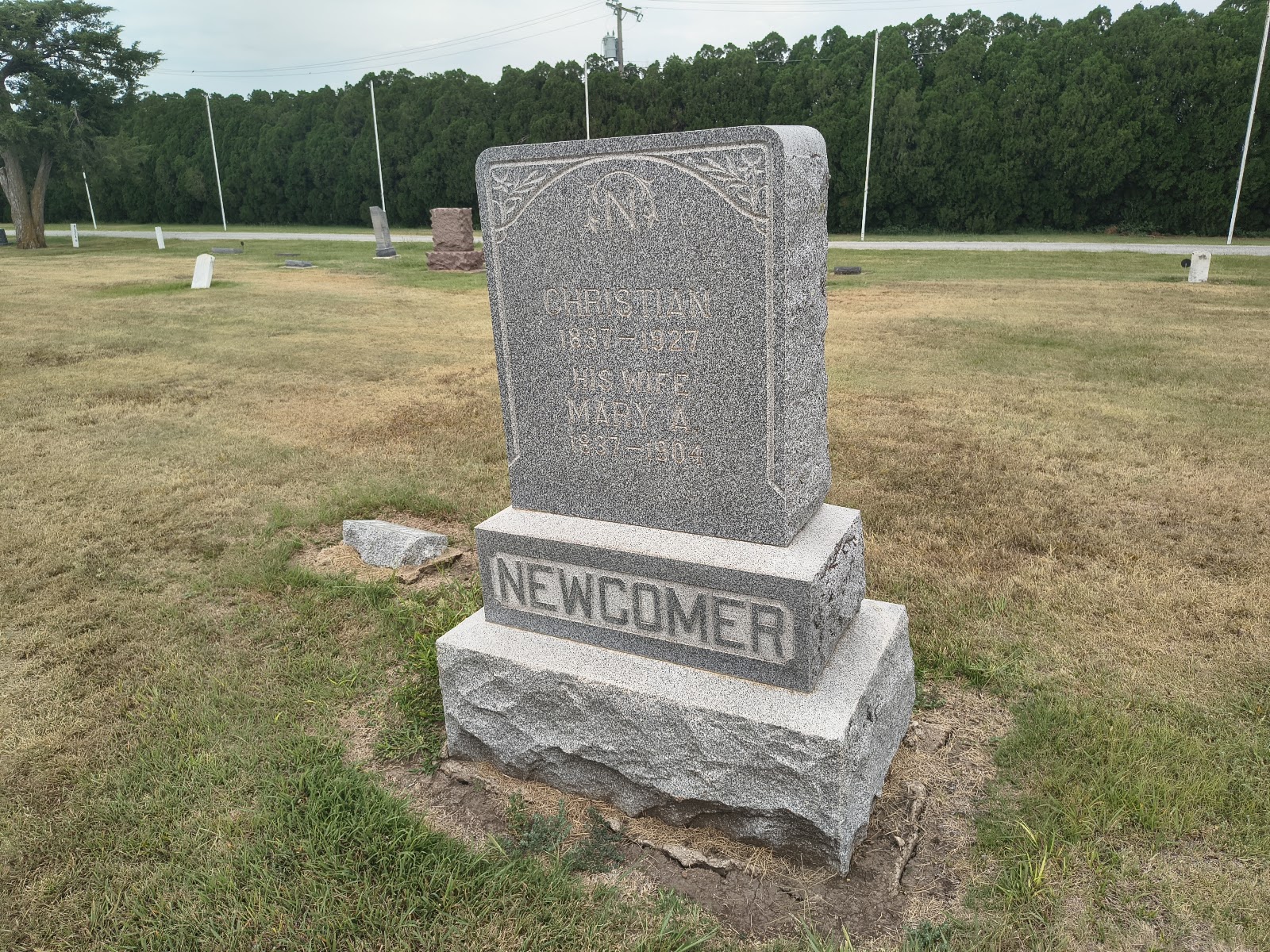 Russell City Cemetery cemetery grounds and headstones