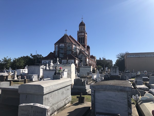 Saint John Cemetery grounds