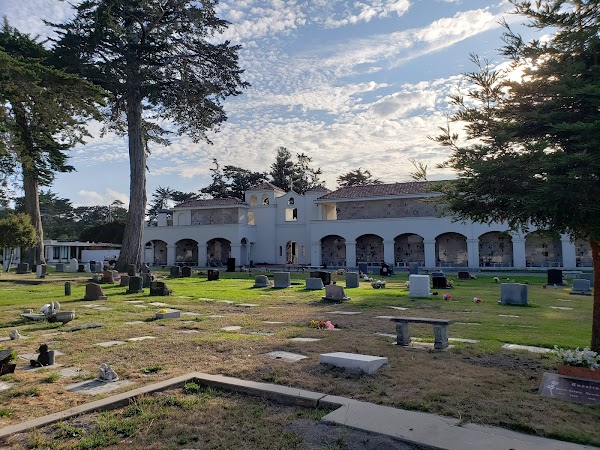 San Carlos Cemetery grounds