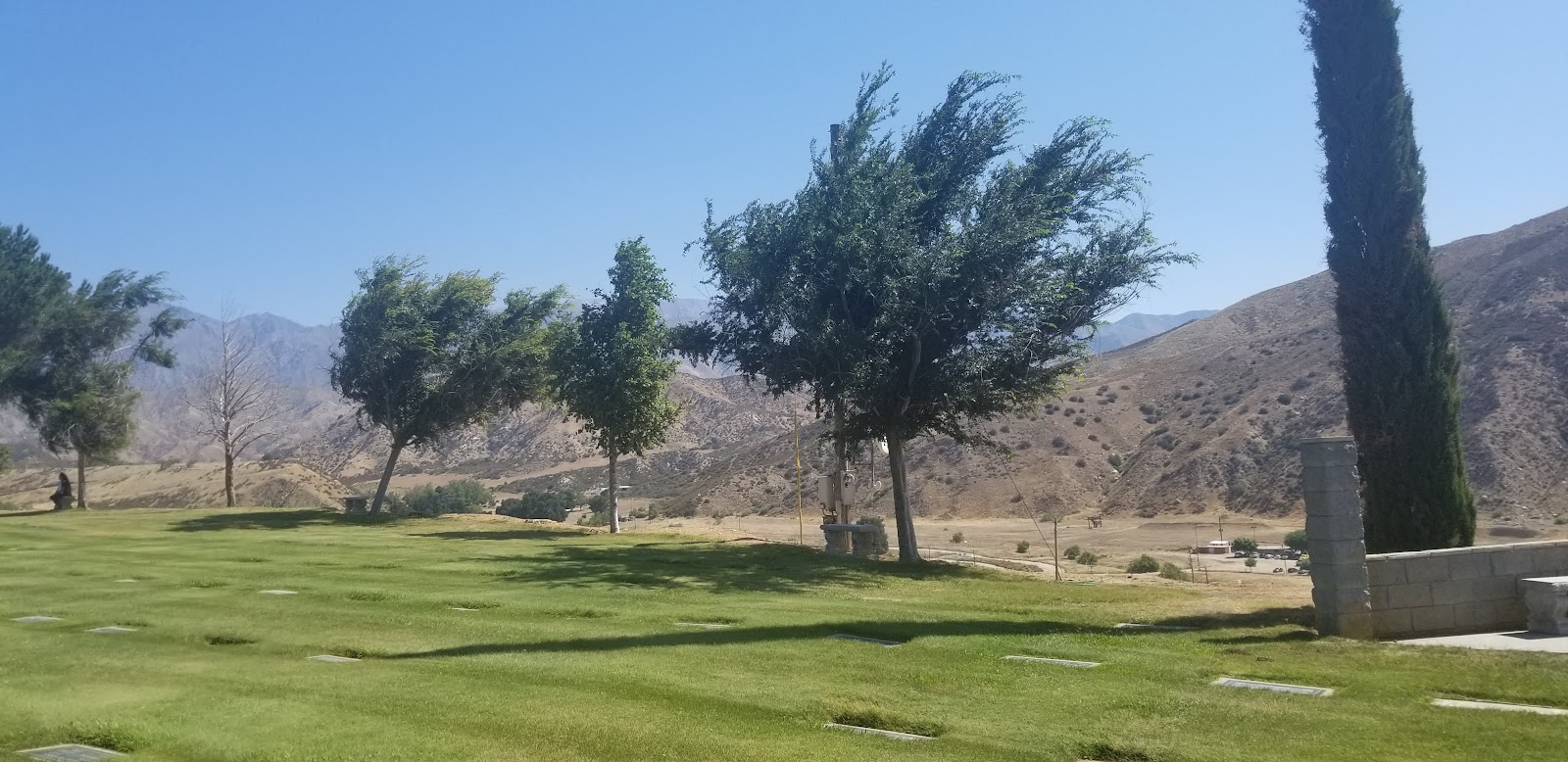 San Gorgonio Memorial Park cemetery grounds and headstones