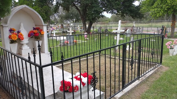 San Juan Cemetery grounds