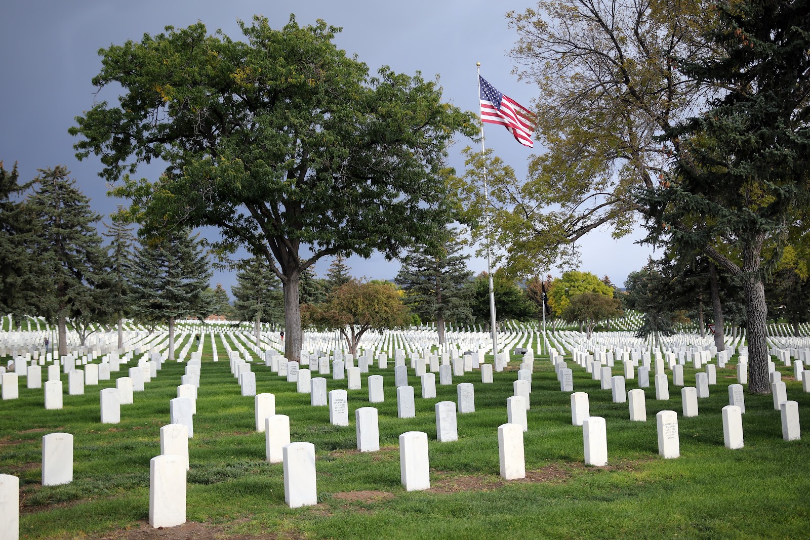 Santa Fe National Cemetery cemetery grounds and headstones