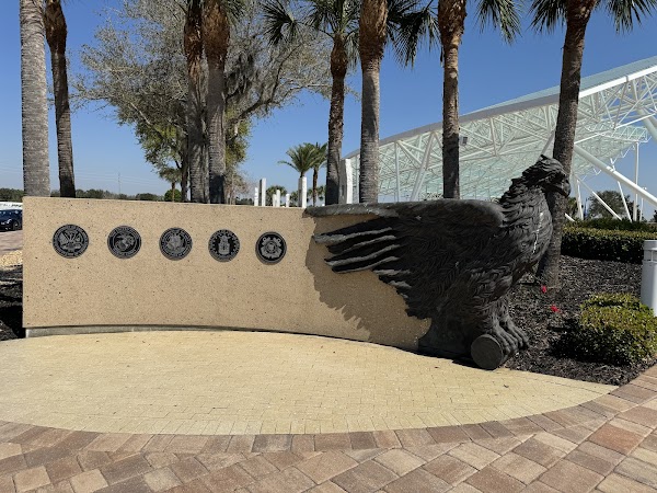 Sarasota National Cemetery grounds