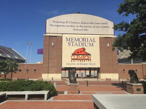 Scroll of Honor Memorial Park grounds