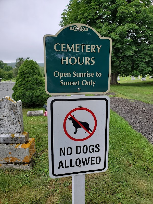 Seaview Cemetery grounds