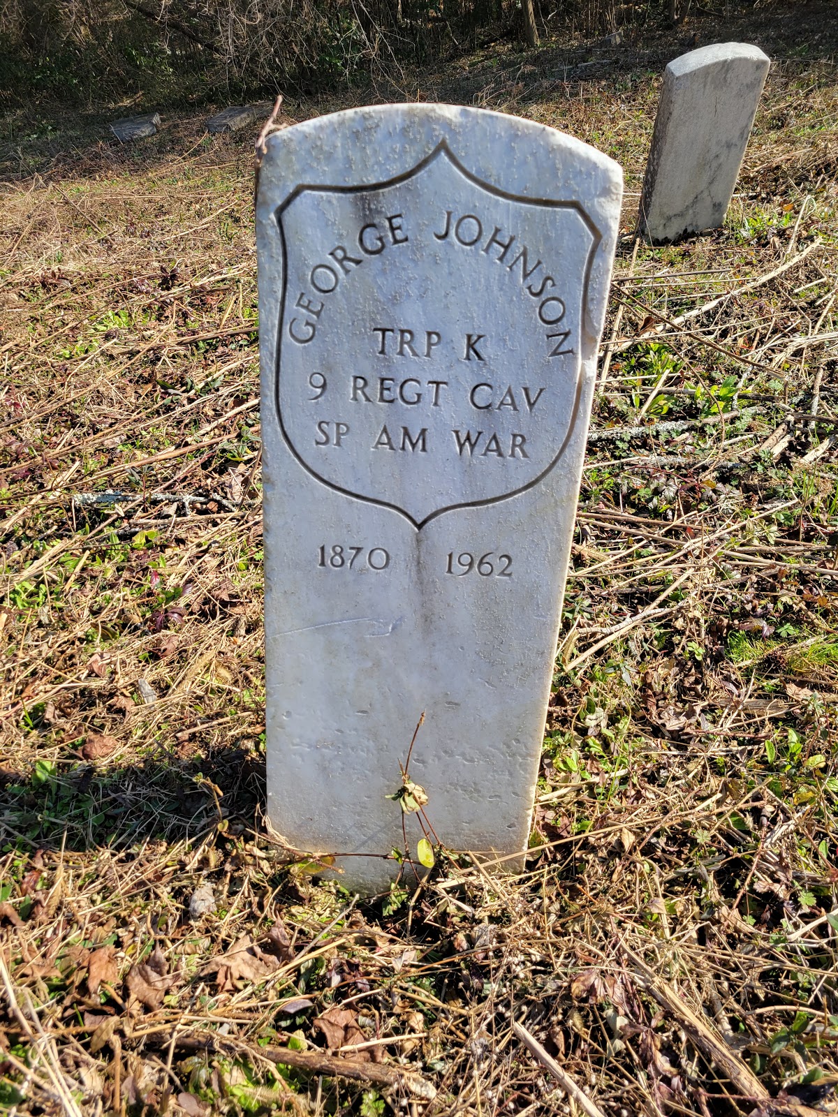 Shadowlawn Memorial Park cemetery grounds and headstones