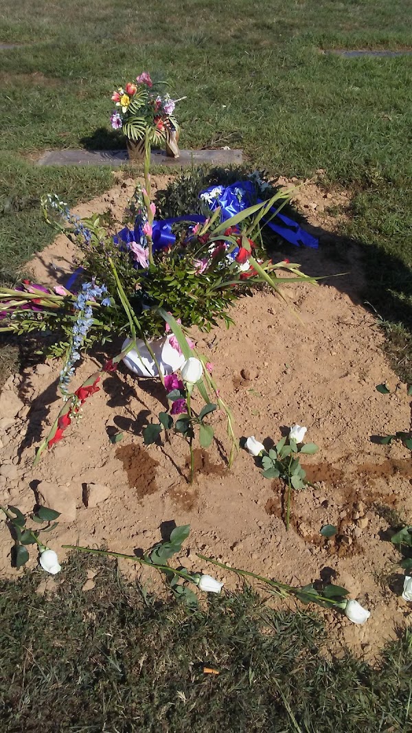 Sharon Hills Memorial Park grounds