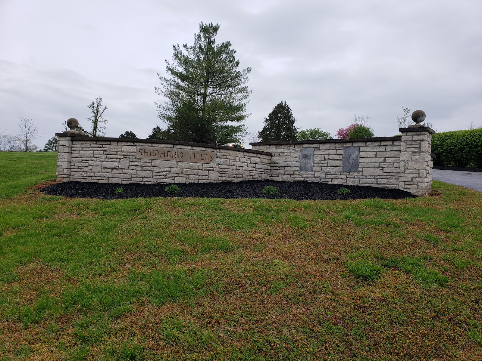 Shepherd Hills Cemetery cemetery grounds and headstones