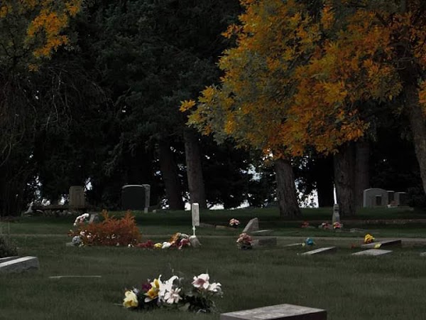 Sheridan Municipal Cemetery grounds
