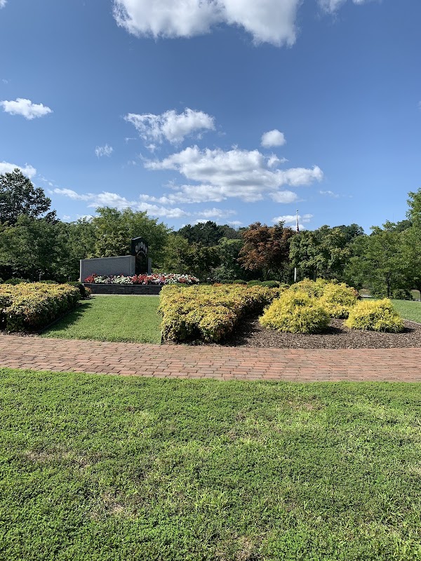 Sherwood Memorial Park grounds