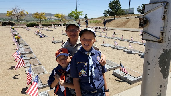 Sierra Memorial Gardens Cemetery grounds