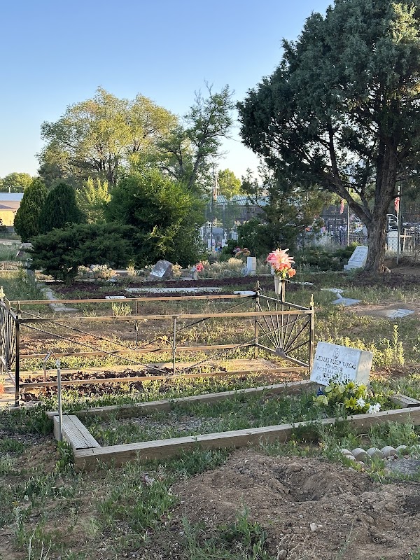 Sierra Vista Cemetery grounds