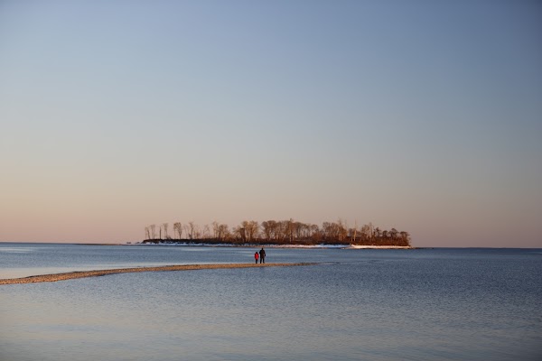 Silver Sands State Park grounds