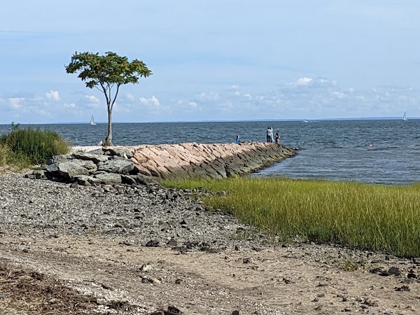 Silver Sands State Park grounds