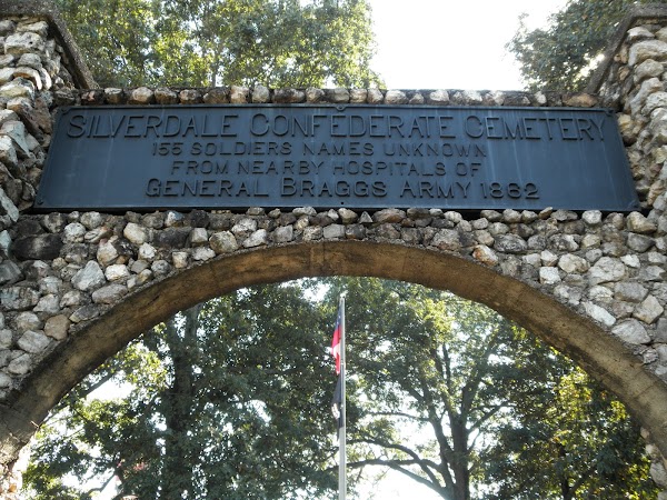 Silverdale Confederate Cemetery grounds