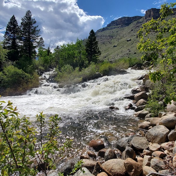 Sinks Canyon State Park grounds