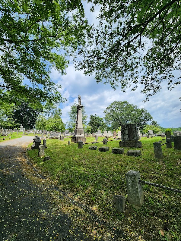 Sleepy Hollow Cemetery grounds