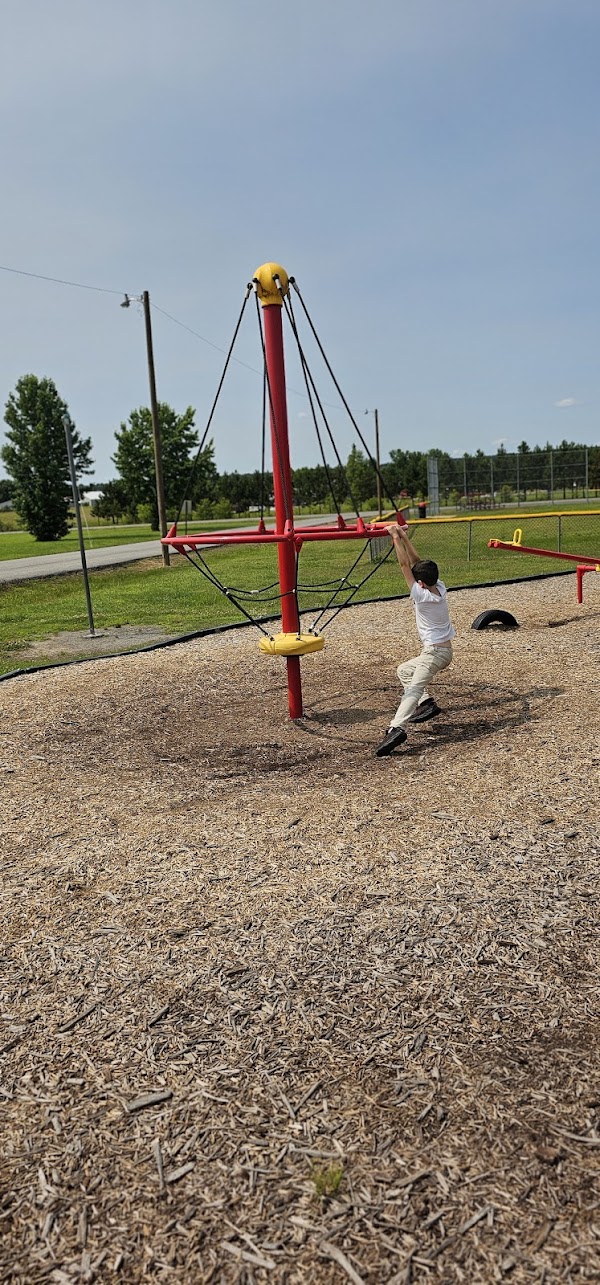 Soaring Eagle Memorial Park grounds