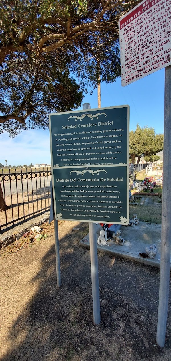 Soledad Cemetery grounds
