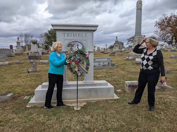 Somerset Cemetery grounds