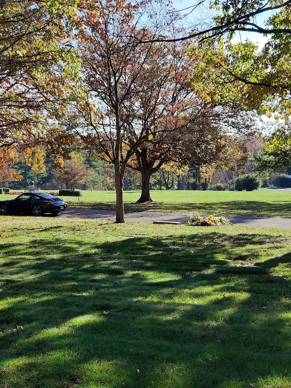Somerset Hills Memorial Park & Chapel Mausoleum grounds