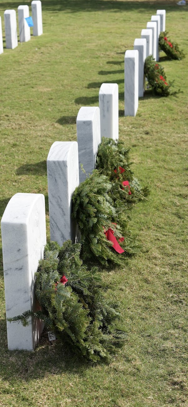 South Florida National Cemetery grounds